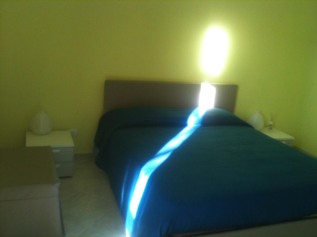 Bed And Breakfast Fly Bari Bilik gambar